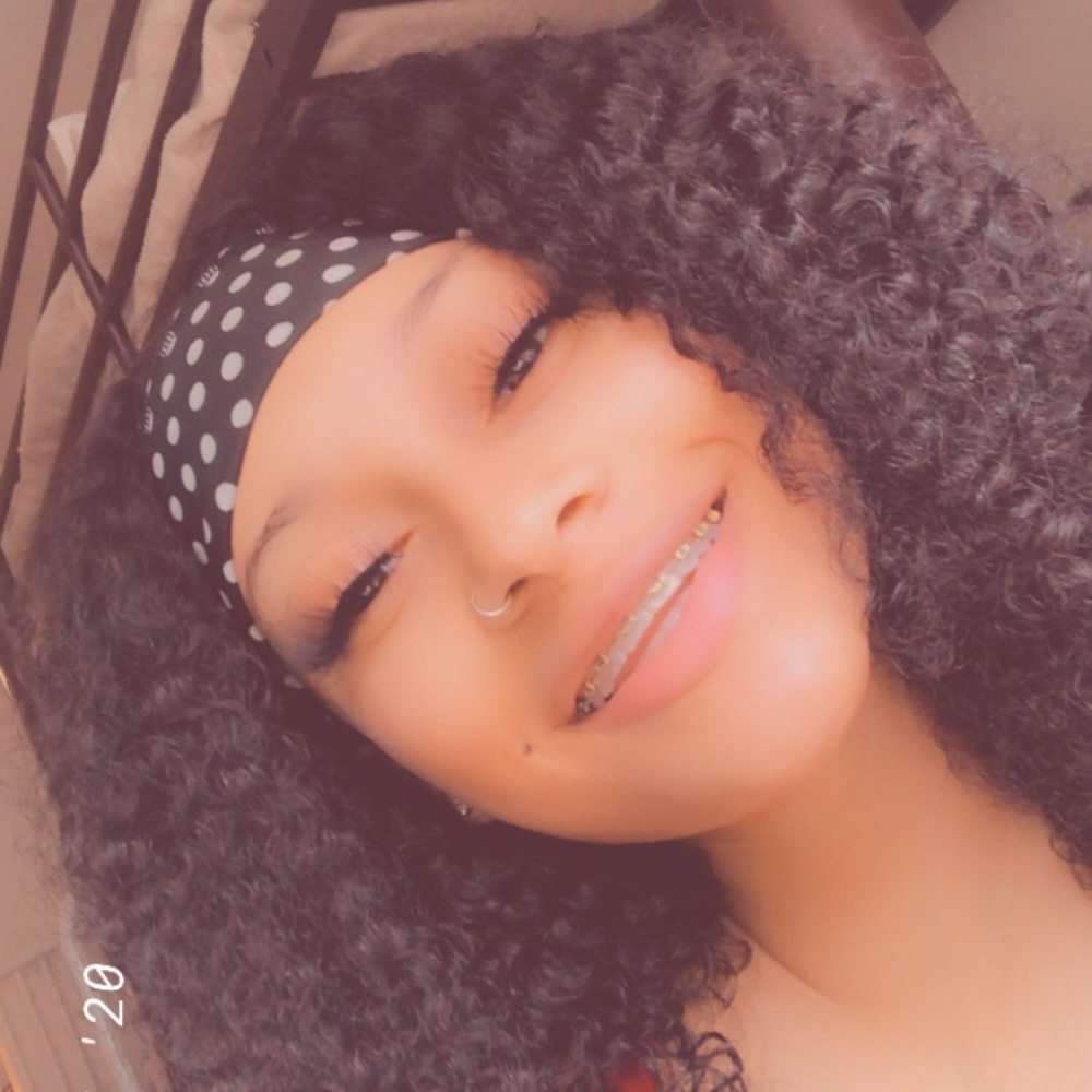 Meet your Posher, Nefiree